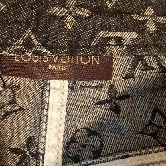 Black Patterned Men’s Pants with Logo Print